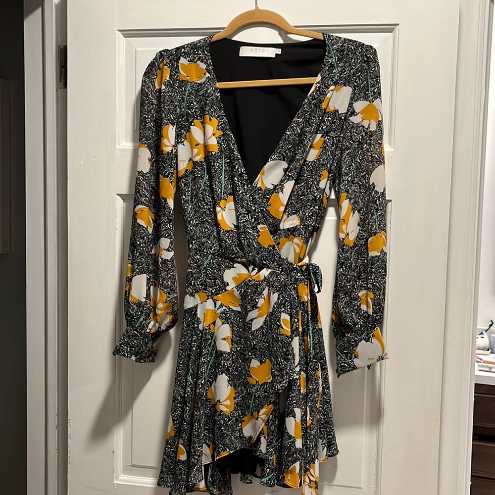 Astr the label wrap dress